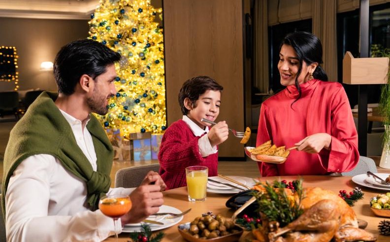 احتفال فاخر لليلة رأس السنة على الشاطئ الأبيض في The Lawn