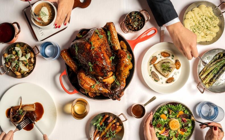 خدمة الديك الرومي الجاهز من فورسيزونز