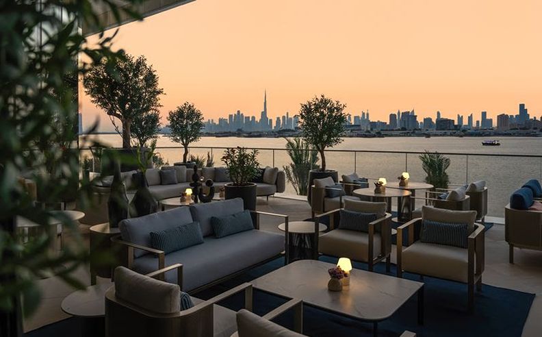 وجبات واحتفالات موسم الأعياد في العنوان كريك هاربر