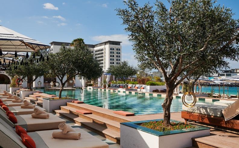 New Year’s Eve at Sirene – Golden Midnight Affair Overview