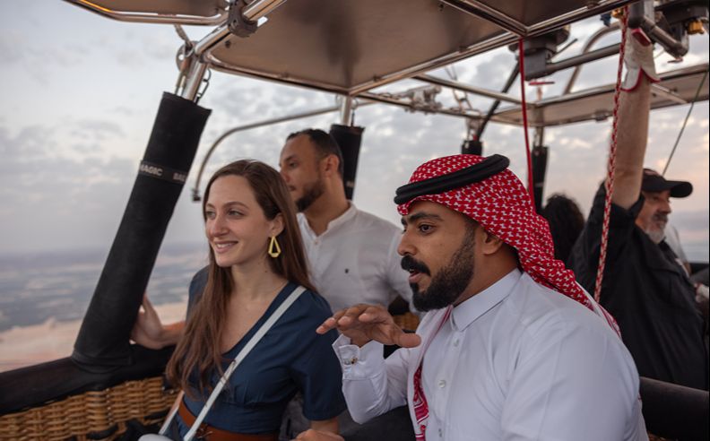 هيرو بالون السعودية تطلق رحلات جديدة للمناطيد بعد الظهيرة في العُلا