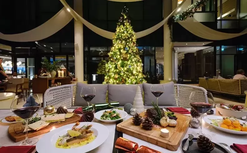 Seasonal Dining Across Multiple Venues