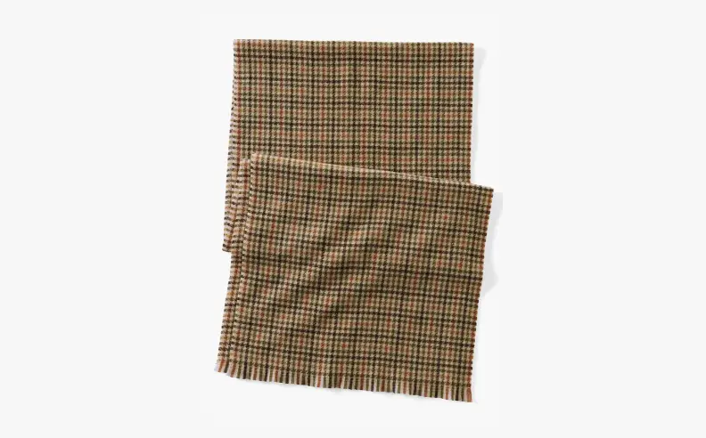 Patterned Winter Scarf والتعبير عن الذوق الشخصي