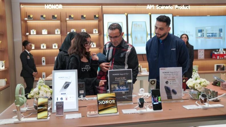 Opening Day Benefits and In-Store Experiences