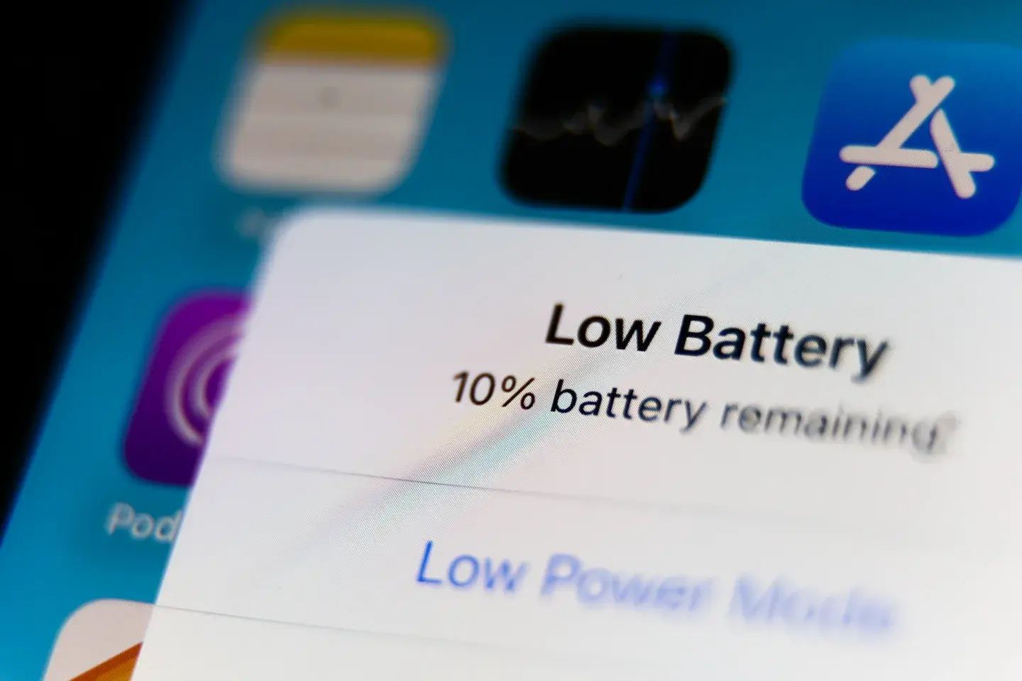 Why iOS 26 Is Draining Your iPhone Battery And How to Fix It