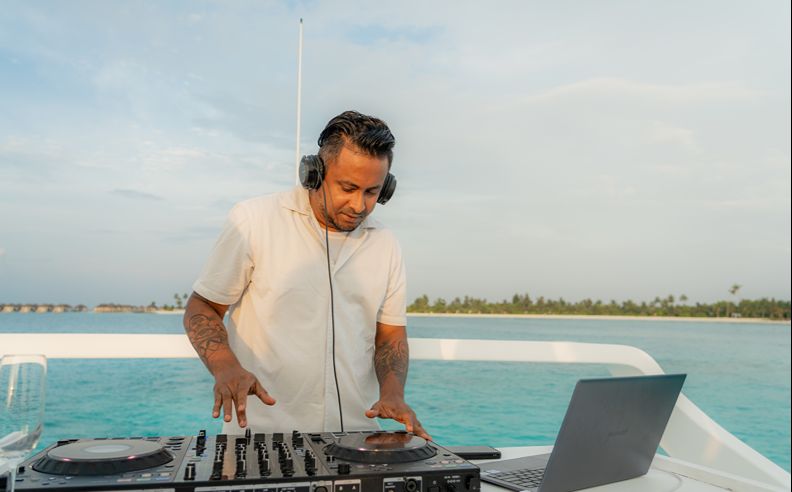 Festive Beginnings & Seasonal Activities