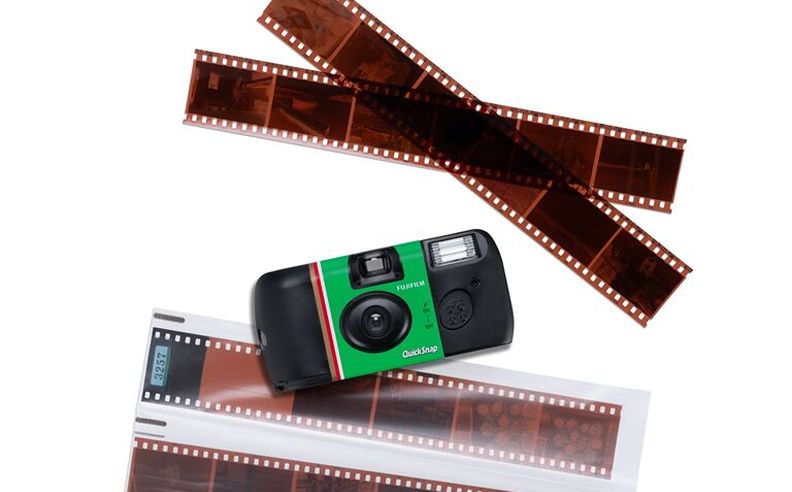 Fujifilm QuickSnap™ Launches in the Middle East, Bringing Analog Photography Back to a New Generation