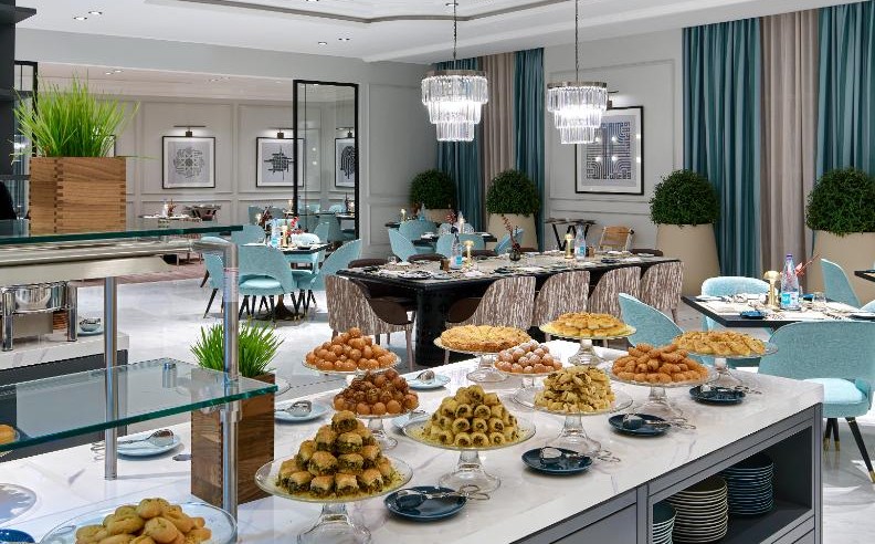 ليالي مراكش بوفيه مغربي في العنوان جبل عمر مكة