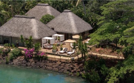 منتجع فورسيزونز موريشيوس أناهيتا: موطنٌ جديد للرفاهية فوق مياه المحيط