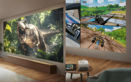 BenQ All-in-Wonder Projector Lights Up Living Rooms in 4K