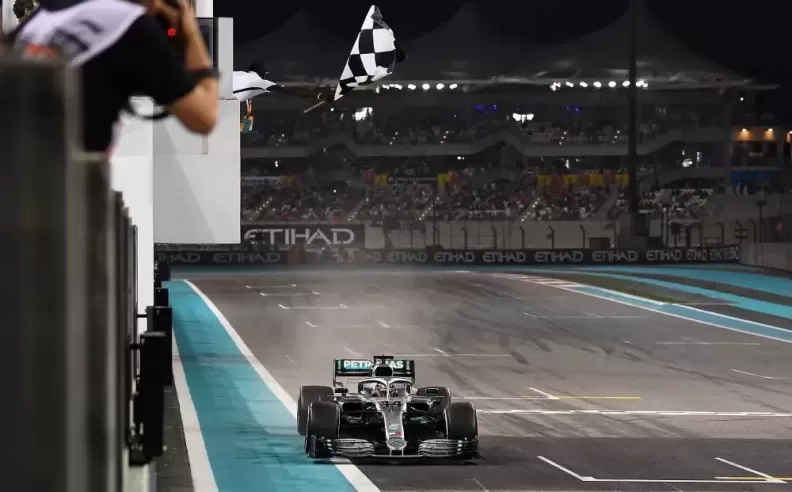 من المنافسة إلى الاهتمام بالمراهنات