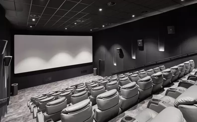 Comfort Driven Viewing Meets Modern Technology