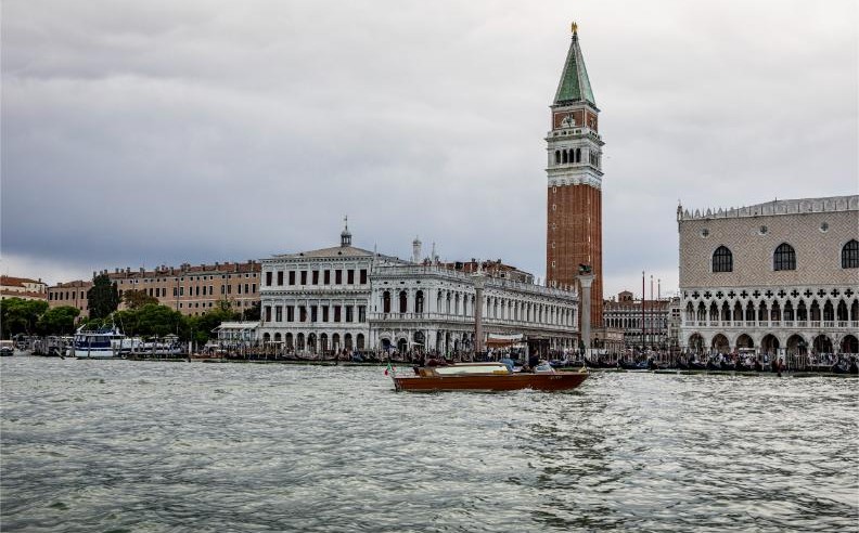 Winter in Venice, Lived at a Different Rhythm