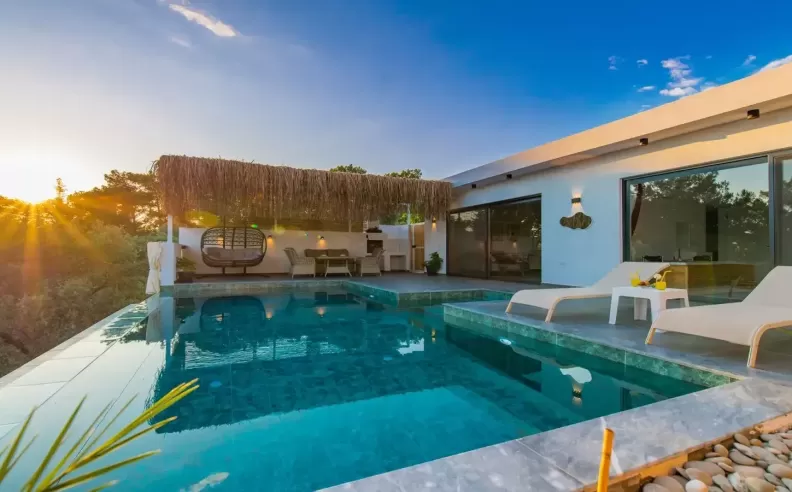 A Romantic Mountain Villa in Üzümlü Village Near Kaş