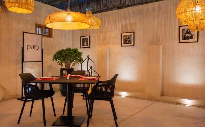 مقهى بورو يفتح مؤقتاً بالجزيرة الحمراء