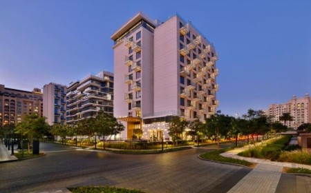 TUMBI Hotel Dubai The Palm, Tapestry Collection by Hilton, Marks One Year of Wellness-Led Hospitality