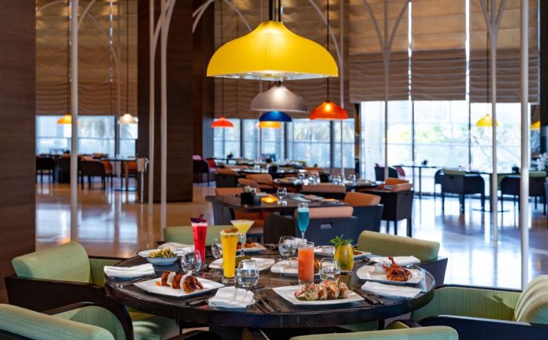 إفطار رمضاني فاخر في أرماني/أمل