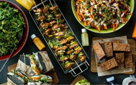 اكتشفوا تجارب الفطور الفاخرة طوال اليوم في 