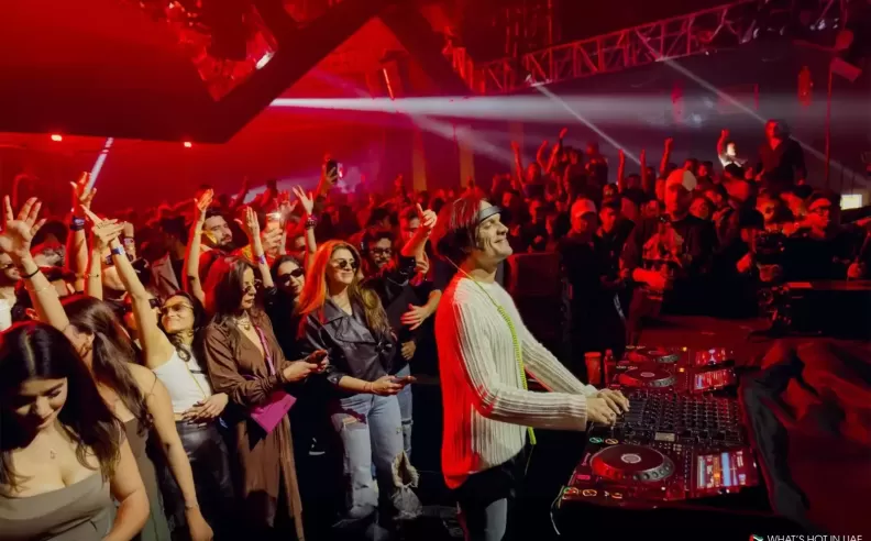 NEWORLD II Album in a Live Setting