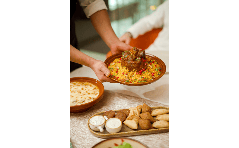 خدمات الإفطار الخارجية (Outdoor Catering)