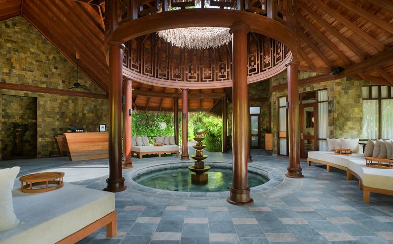 Valentine’s Proposal Experience at JA Manafaru