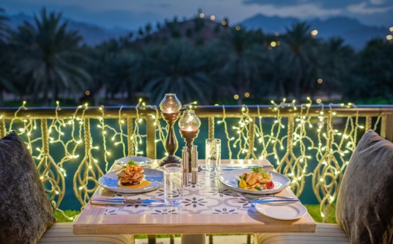 JA Hatta Fort Hotel – Valentine’s Mountain Retreats