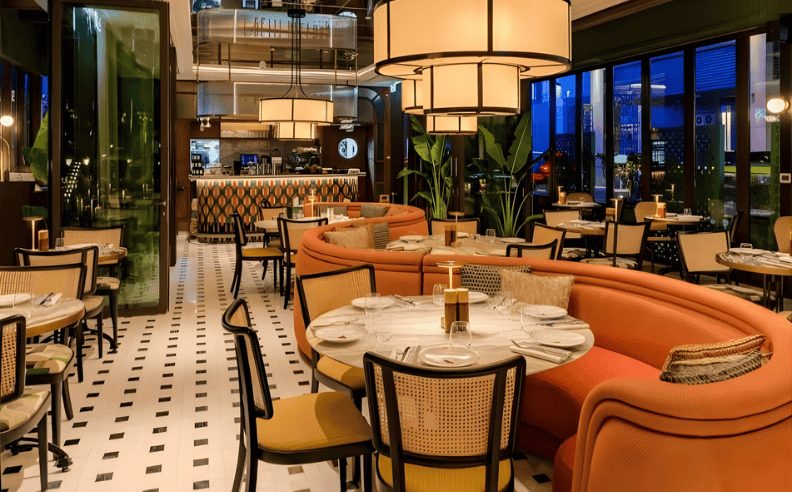 لو بيتيت بيف بار مركز دبي المالي العالمي