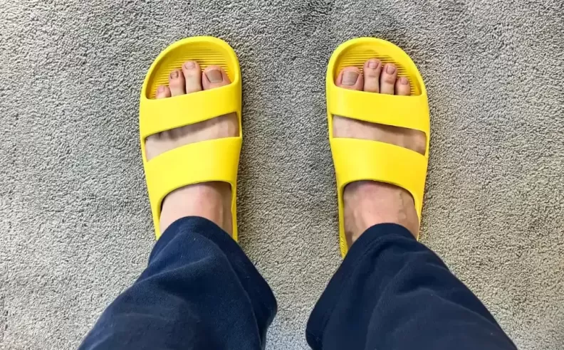 Bombas Friday Slide Practical Performance