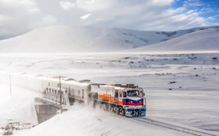 Embark on a winter journey across Anatolia amidst snowy landscapes with The Touristic Eastern Express