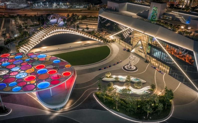 ذا بلازا أبتاون دبي وجهة الفعاليات