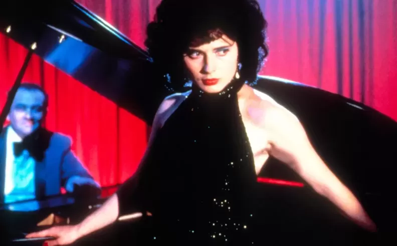Blue Velvet and the Dark Side of Suburbia