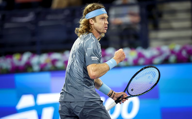 تأهل روبليف إلى نصف نهائي دبي ومواجهة جديدة مع غريكسبور