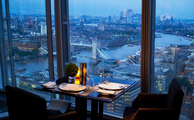 تجربة فاخرة في شانغريلا ذا شارد: يوم مثالي بين السحاب في قلب لندن