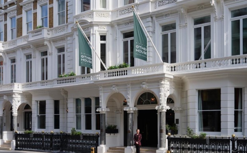 وجهة لندن الفاخرة والإقامة العصرية للعائلات