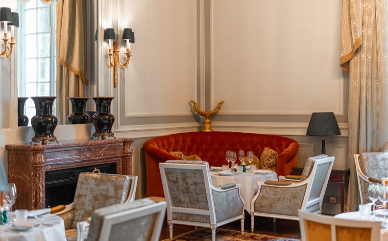 Shangri-La Paris: Timeless Dining Experience in the Heart of Paris
