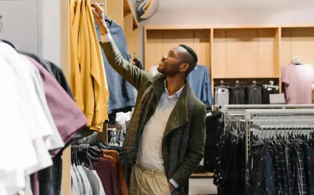 خزانة الرجل الذكي: كيف تبني Capsule Wardrobe يمنحك أناقة دائمة بأقل مجهود