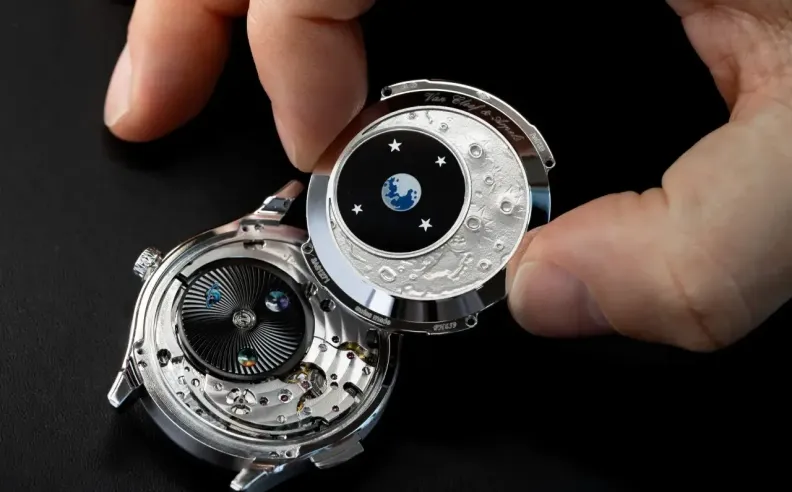 إلهام سماوي بتصميم فني